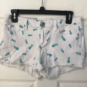 Pineapple shorts